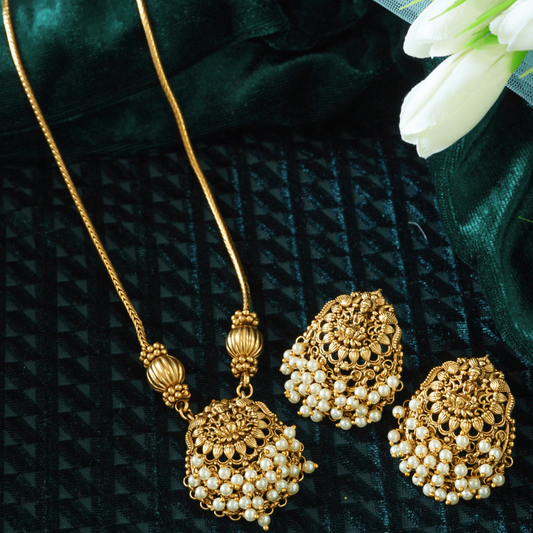 Auspicious Dori Chain Laxmi Temple Pendant Set