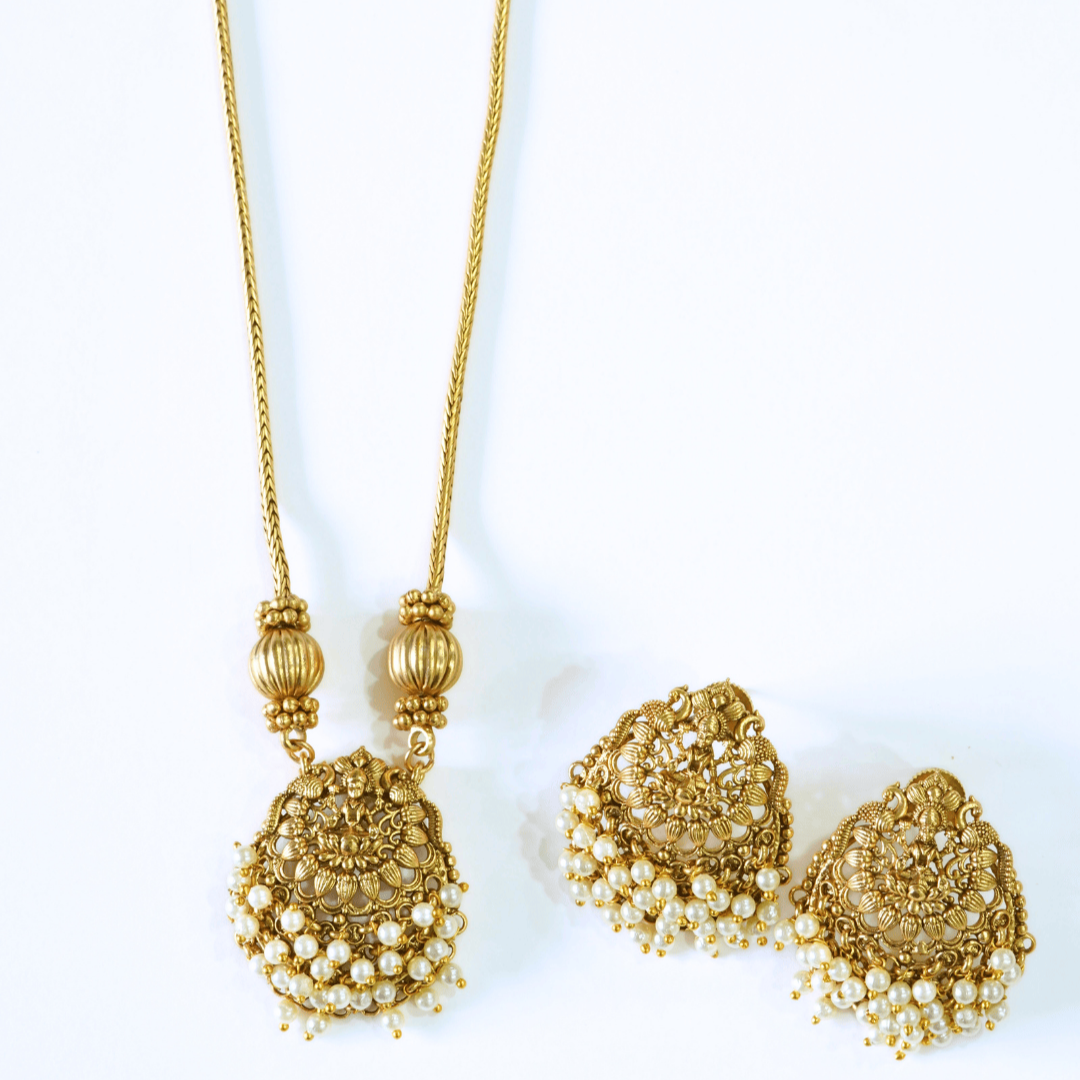 Auspicious Dori Chain Laxmi Temple Pendant Set