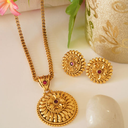 Radiant Round Floral Brass Pendant Set