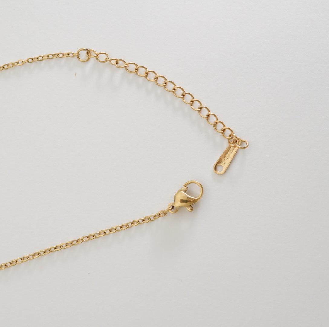 18K Gold Plated Multi Floral Linear Western Pendant Necklace