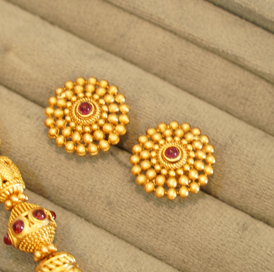 Running Beads Brass Necklace Set