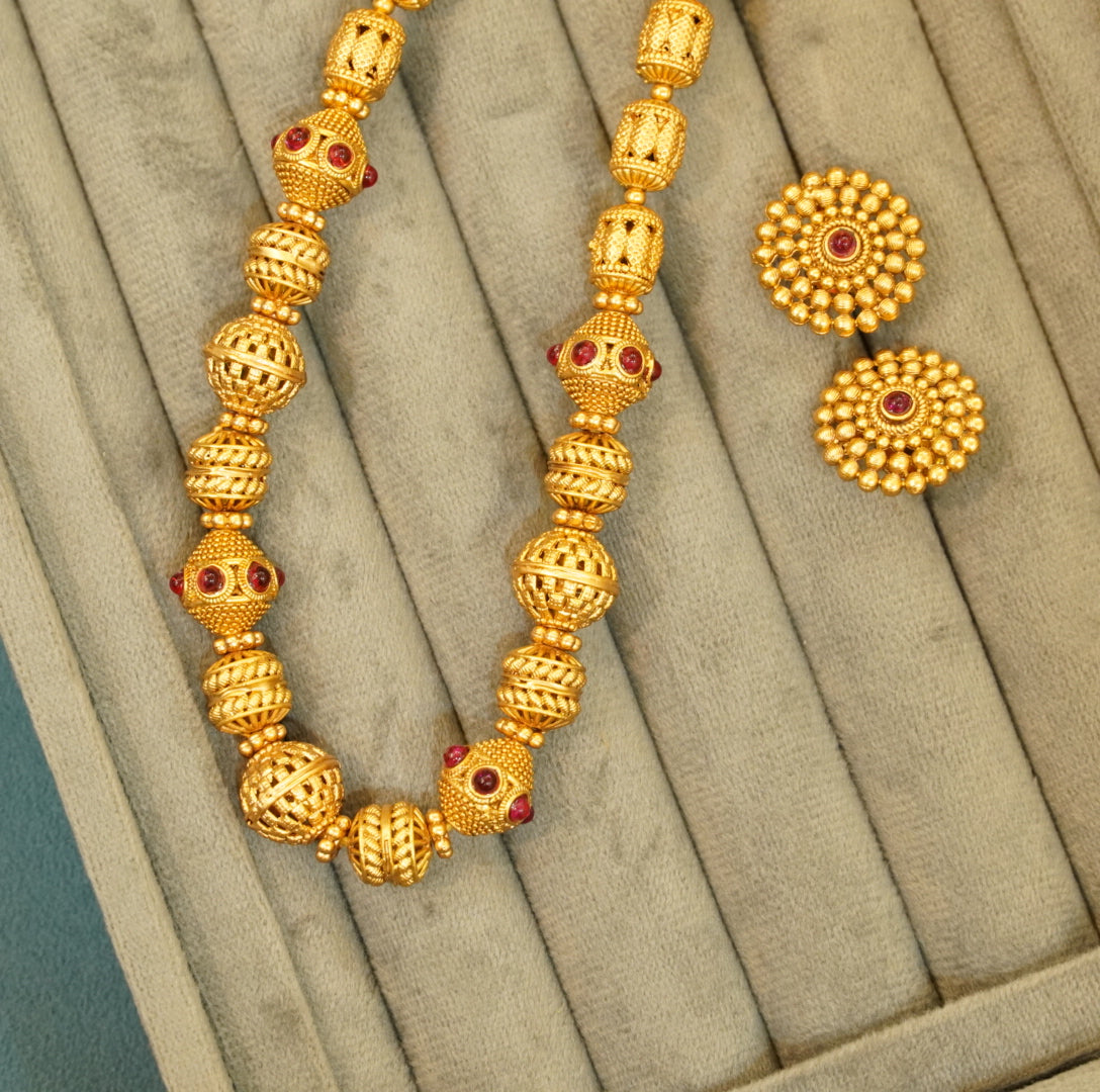 Running Beads Brass Necklace Set