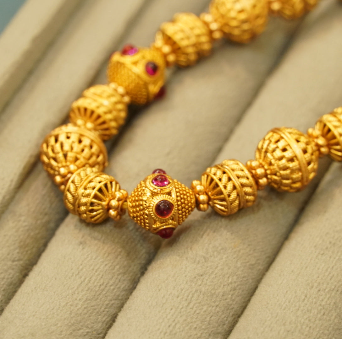 Running Beads Brass Necklace Set