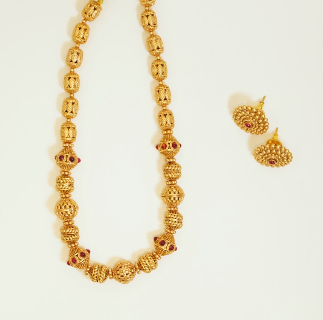 Running Beads Brass Necklace Set