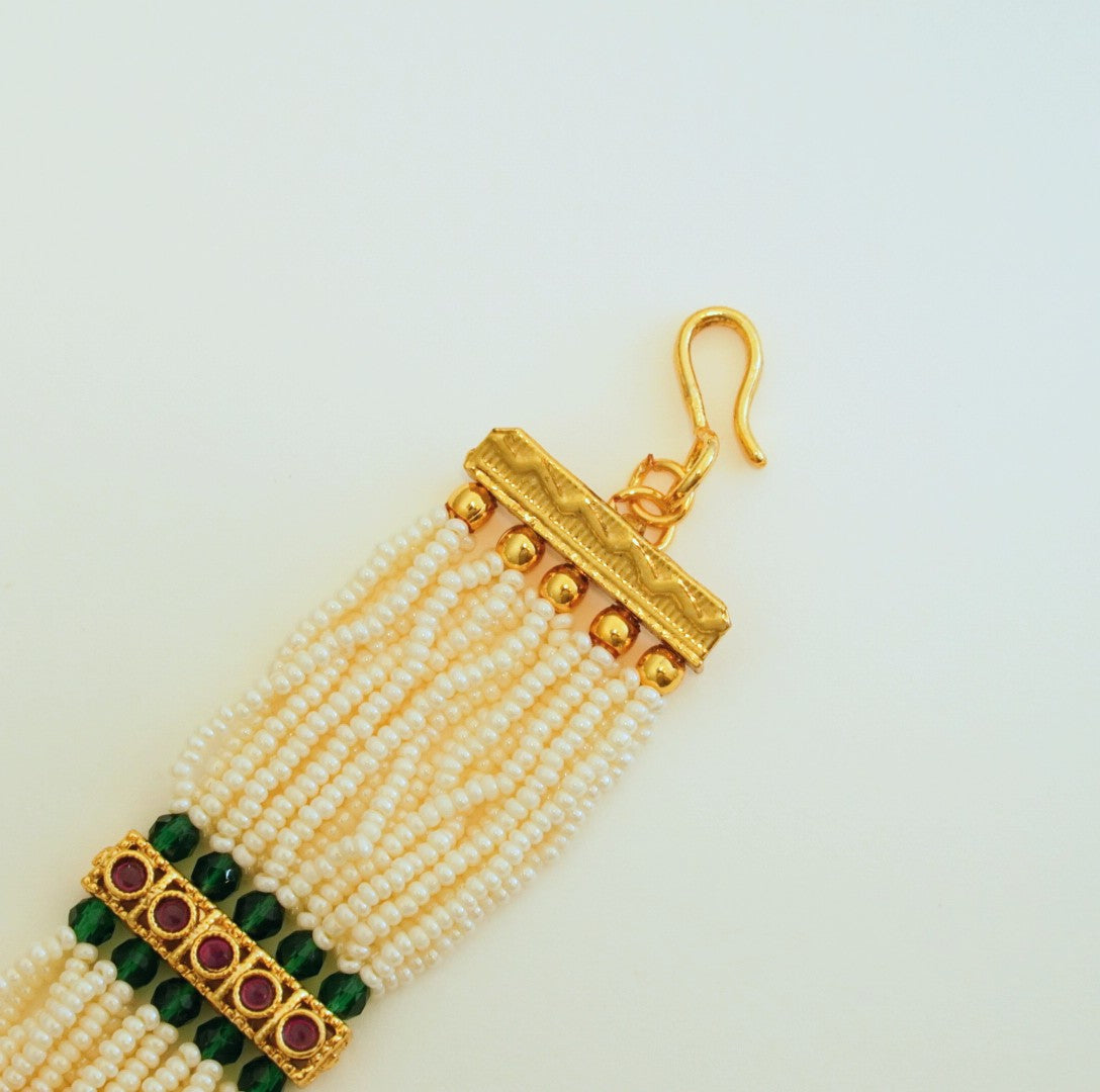 Kemp Stone & Multicolor Beads Broad Bracelet