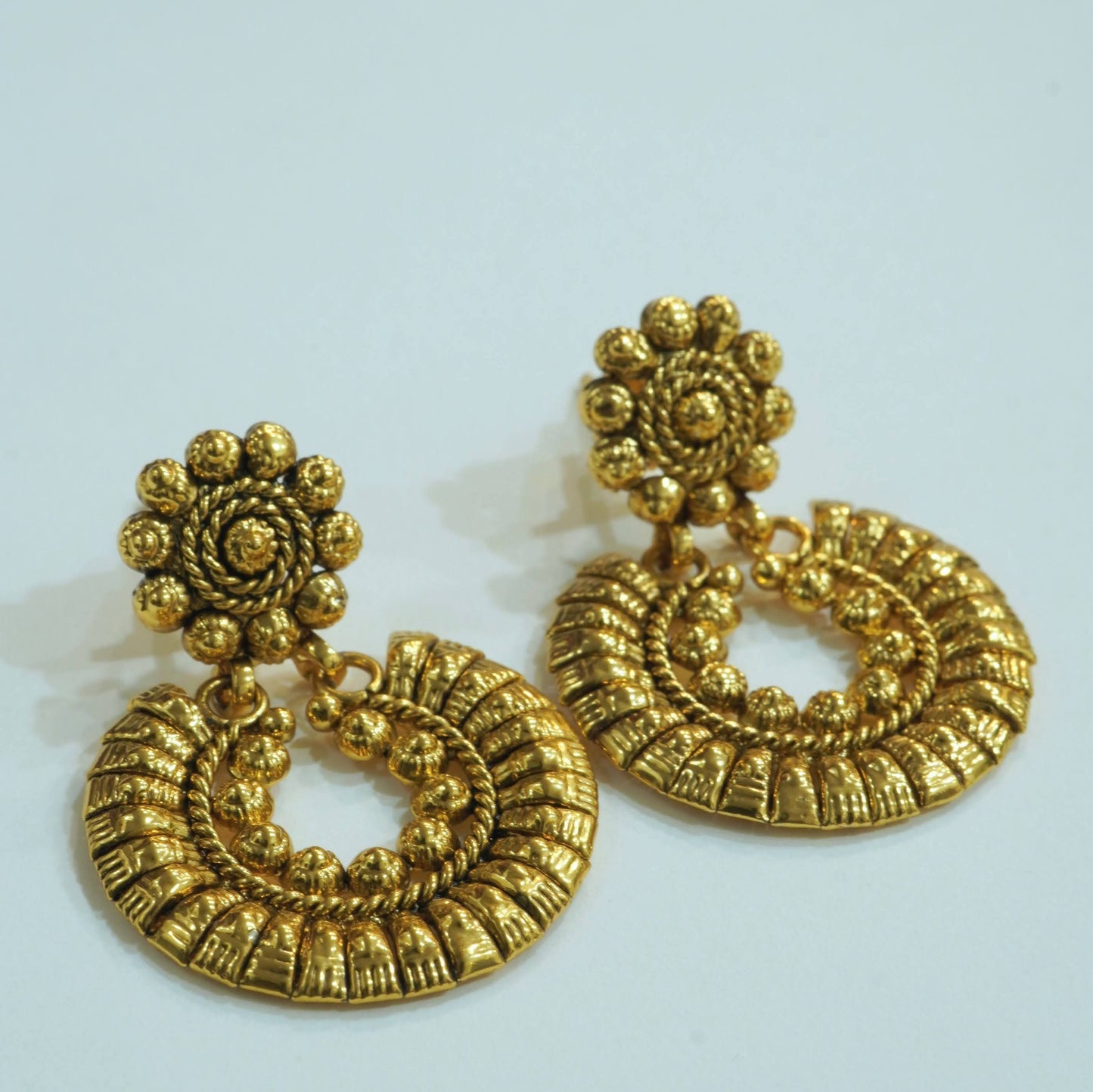 Antique Gold Plated Traditional Necklace Set