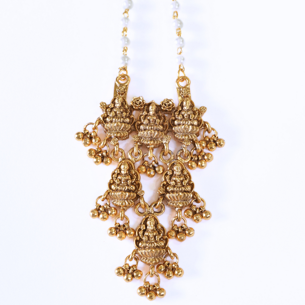 Trendsetting Laxmi Pendant in Pearl String Temple Pendant Set