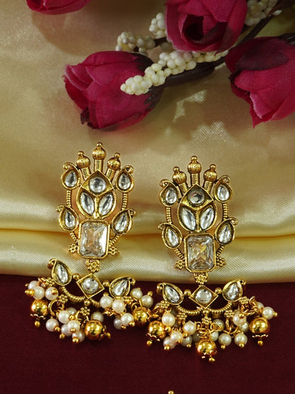 Broad Kundan Choker Necklace Set