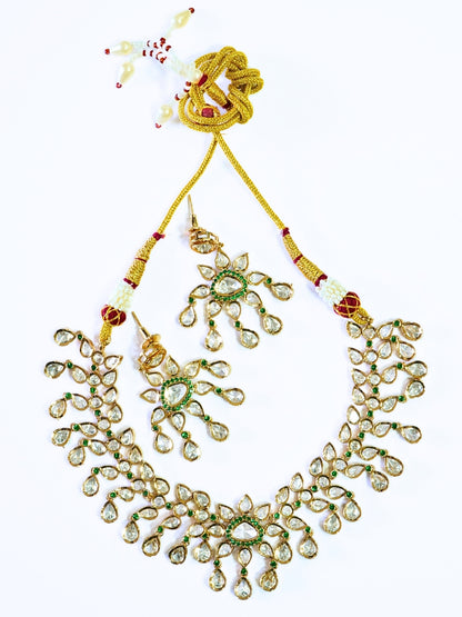 Floral Grace Gold-Toned Kundan Necklace Set