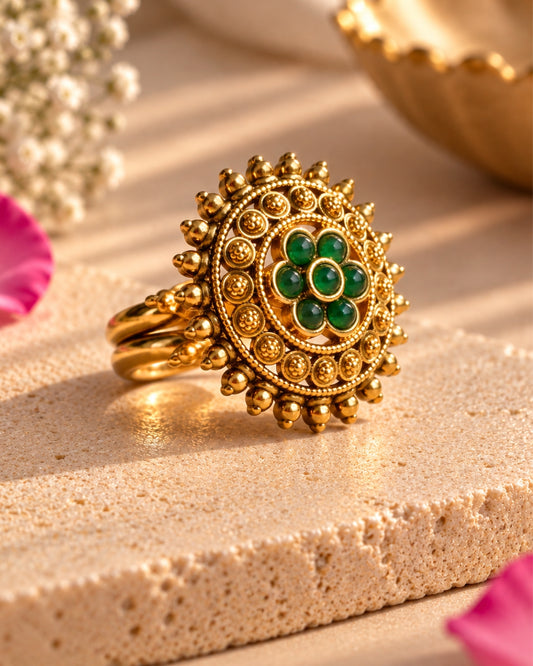 Round Beads Gold-Plated Emerald Floral Ring