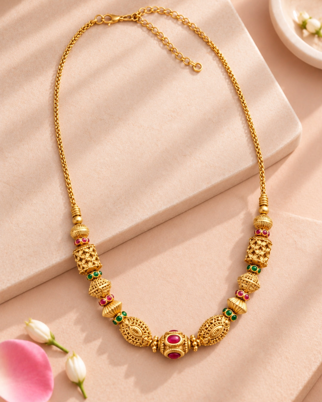 Traditional Oval Beaded Red & Green Stone Chain Necklace