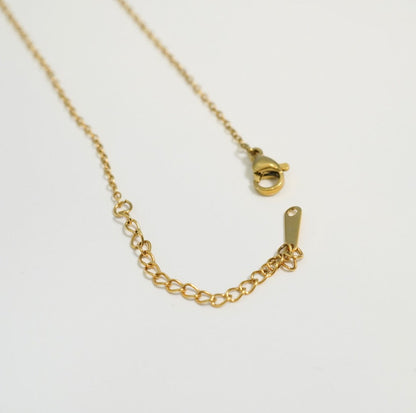 Solitaire Chain Pendant  18KT Gold Plated Necklace - PRIMA DONNA