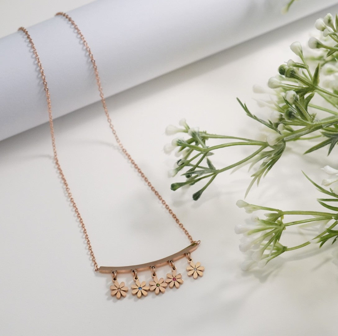 Studded Floral Rose Gold Pendant Western Chain Necklace
