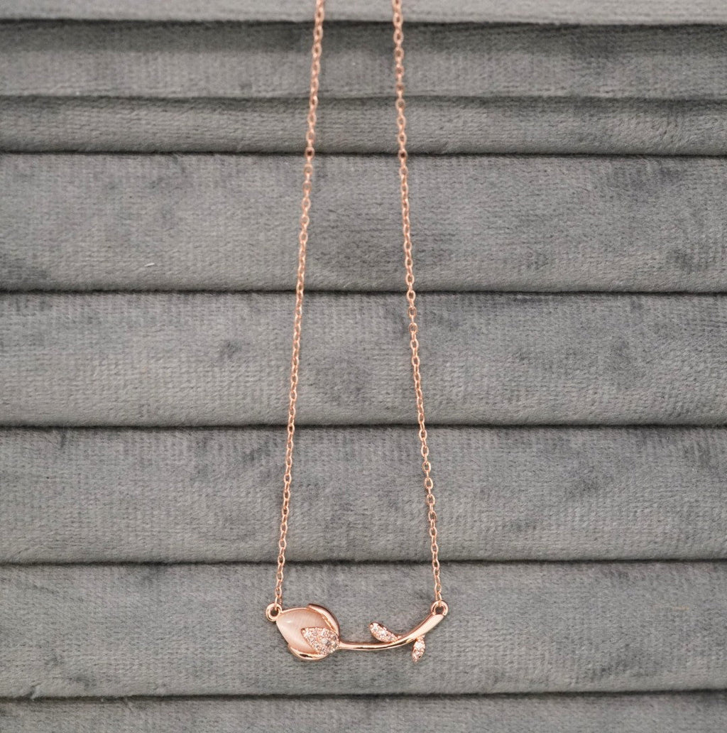 Rose Gold Plated Pearly Petal Western Chain Pendant Necklace