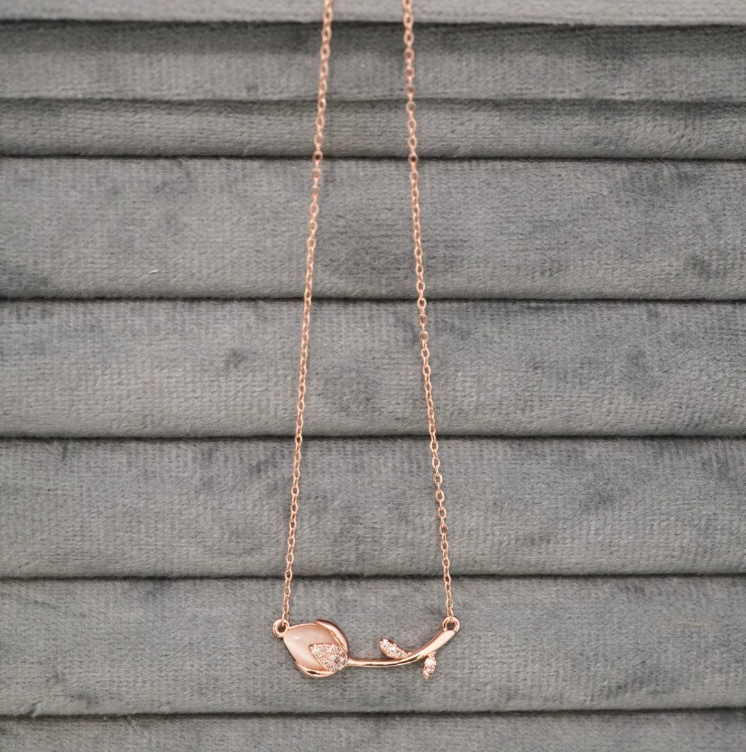 Rose Gold Plated Pearly Petal Western Chain Pendant Necklace