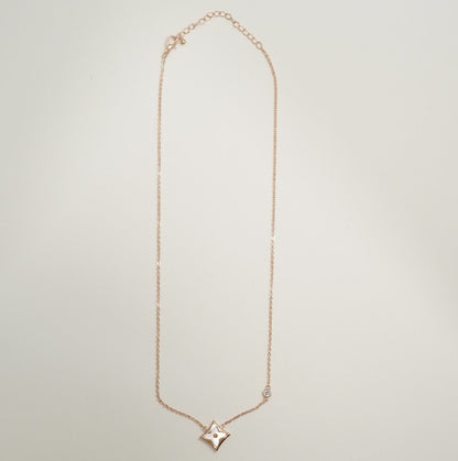 Sophisticated Zirconia Studded Floral Mother of Pearl Rose Gold Plated Chain Pendant Necklace