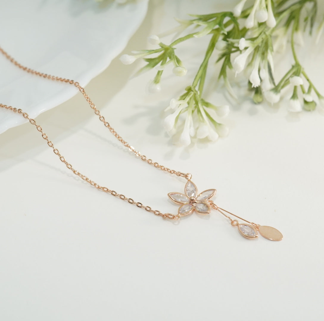 Elegant Pendant Chain Necklace with Floral Studded Zirconia in Rose Gold Plating