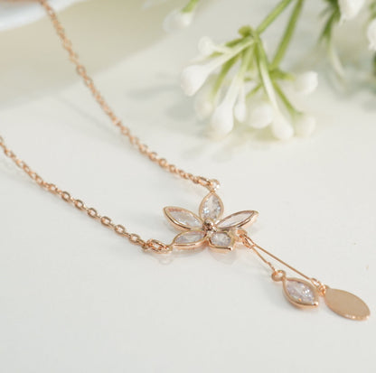 Elegant Pendant Chain Necklace with Floral Studded Zirconia in Rose Gold Plating