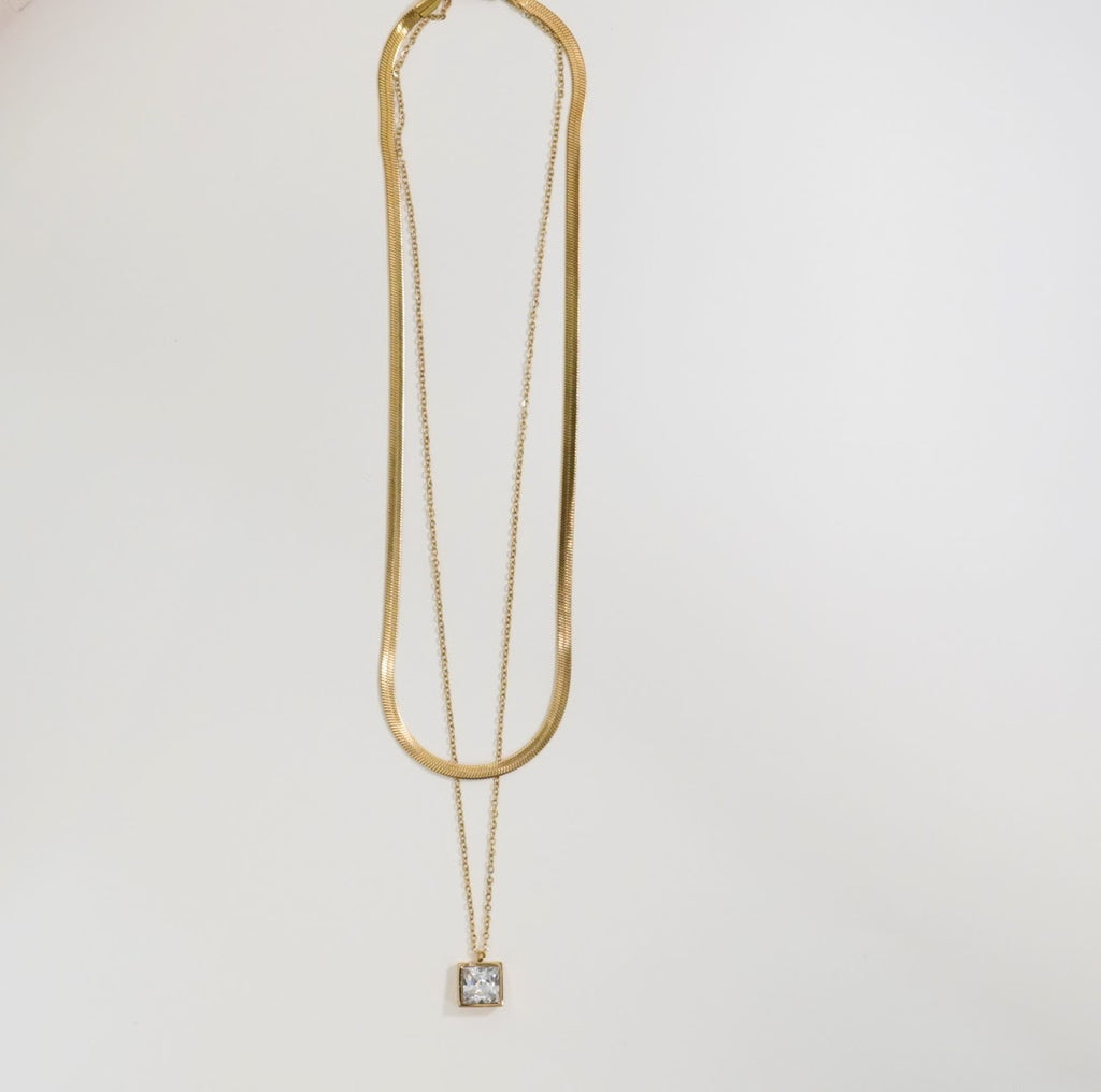 18K Gold-Plated Multilayer Zirconia Solitaire Western Necklace