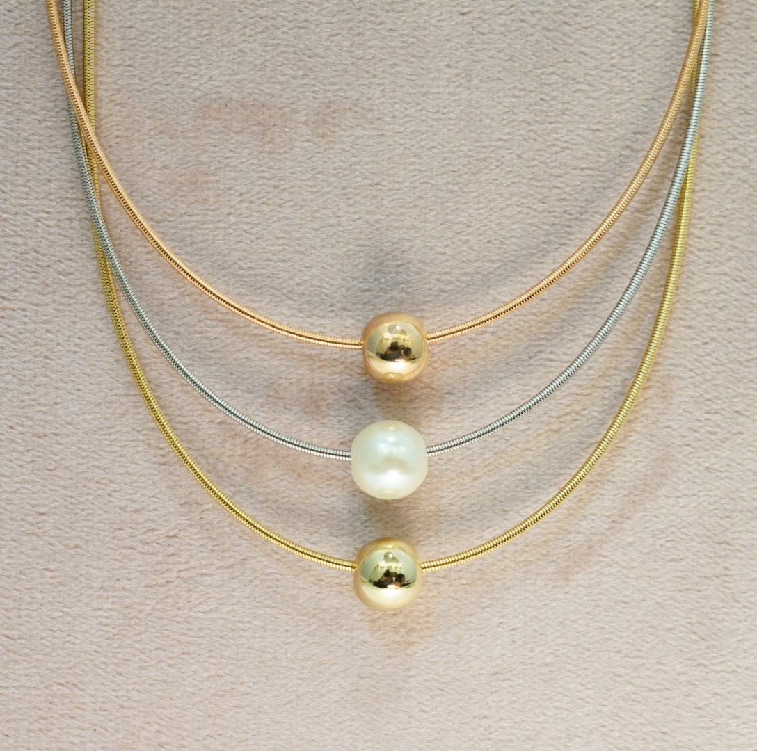Three-Tone Multilayer Pearl Necklace – Elegant & Trendy