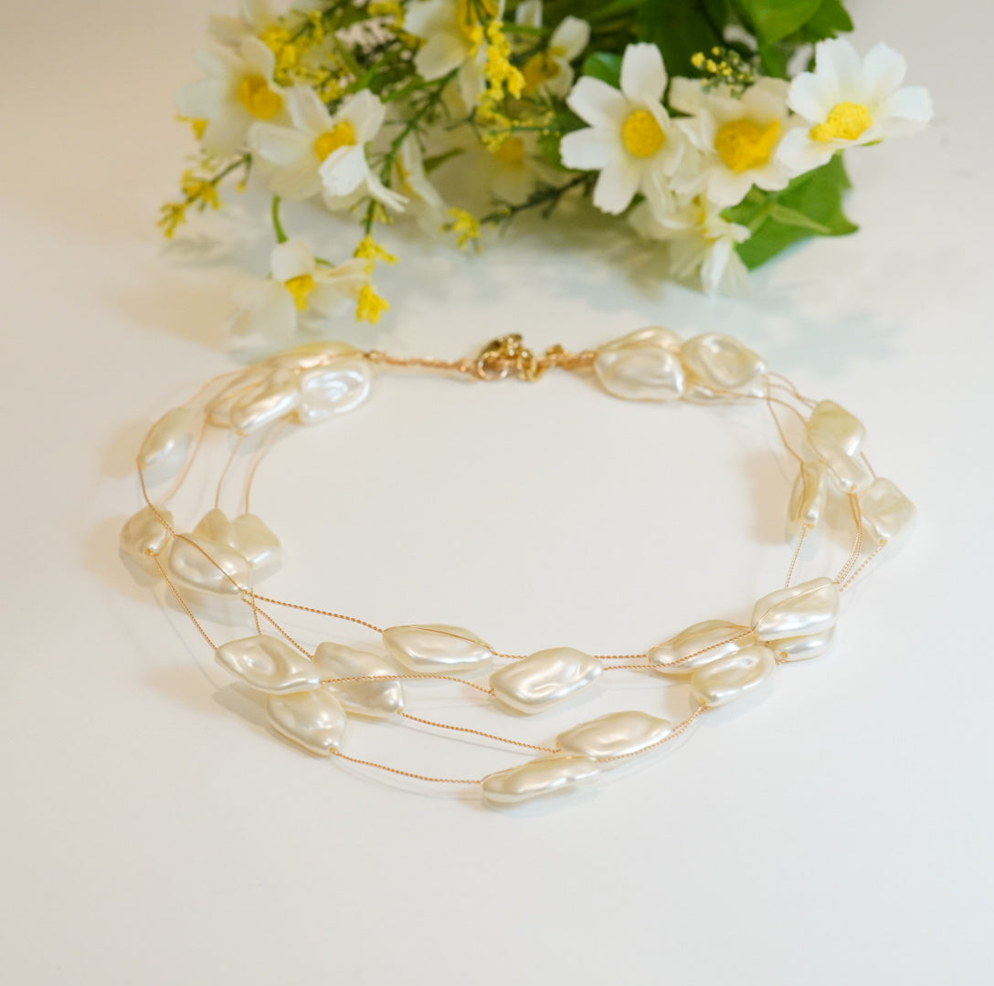 Elongated Shaped Cream Pearl 4 Layered Choker Necklace