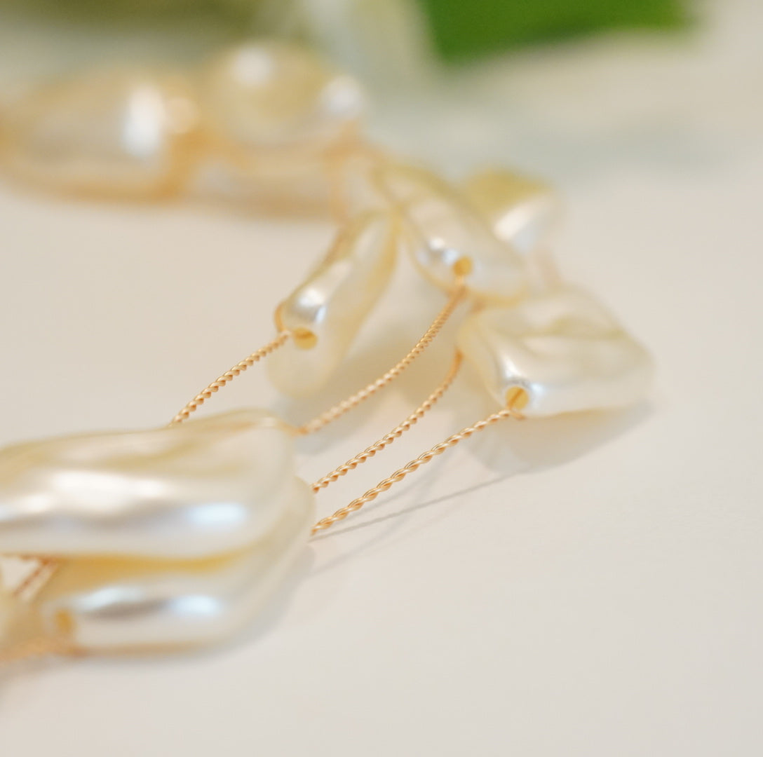 Elongated Shaped Cream Pearl 4 Layered Choker Necklace