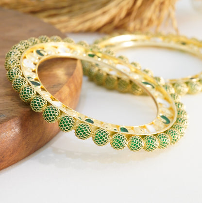 Beautiful Handmade Green and White Meenakari Alloy Kada Bangle Set