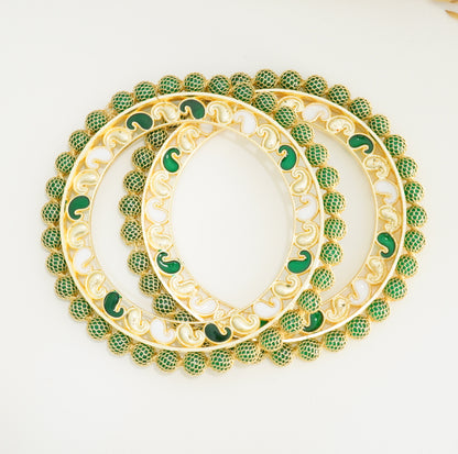 Beautiful Handmade Green and White Meenakari Alloy Kada Bangle Set