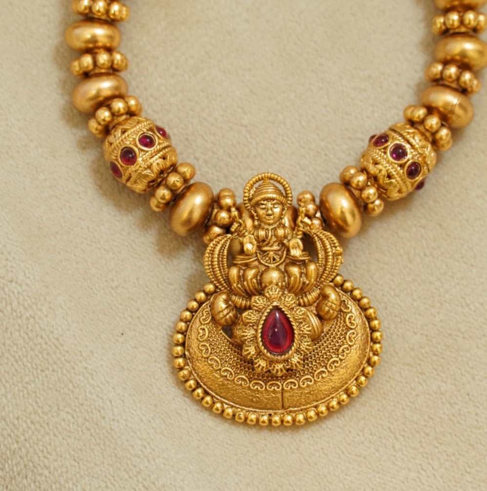 Divine Laxmi Temple Choker Set