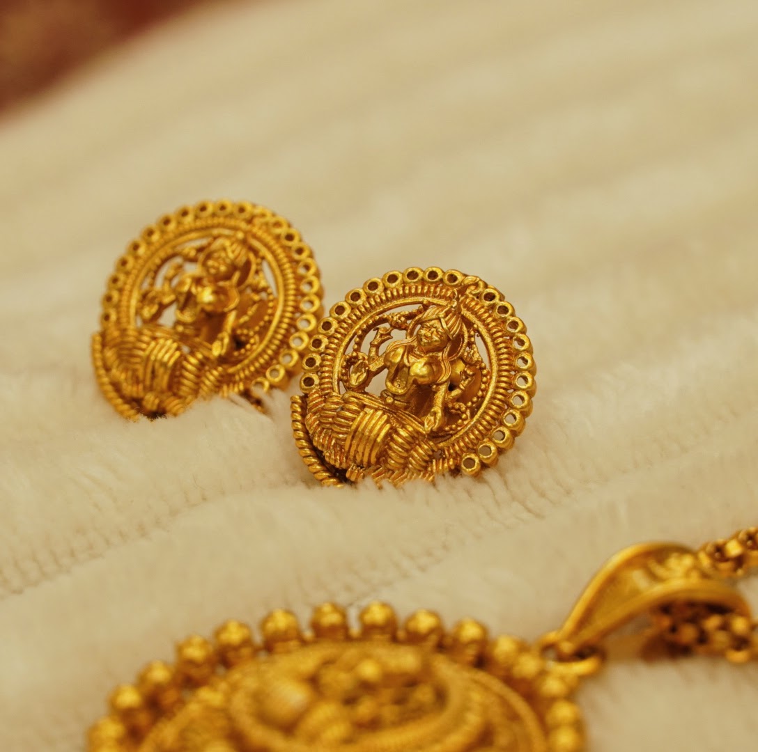 Beautiful Beaded Laxmi Temple Pendant Set in Brass with Studs