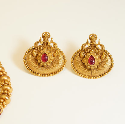 Divine Beaded Matte Finish Gold Plated Laxmi Pendant Traditional Temple Brass Necklace Set with Stud Earrings