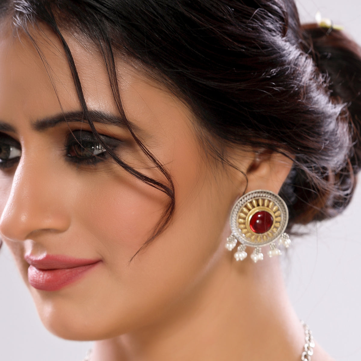 Dual-Tone German Silver Necklace Set with Red Monalisa Stone