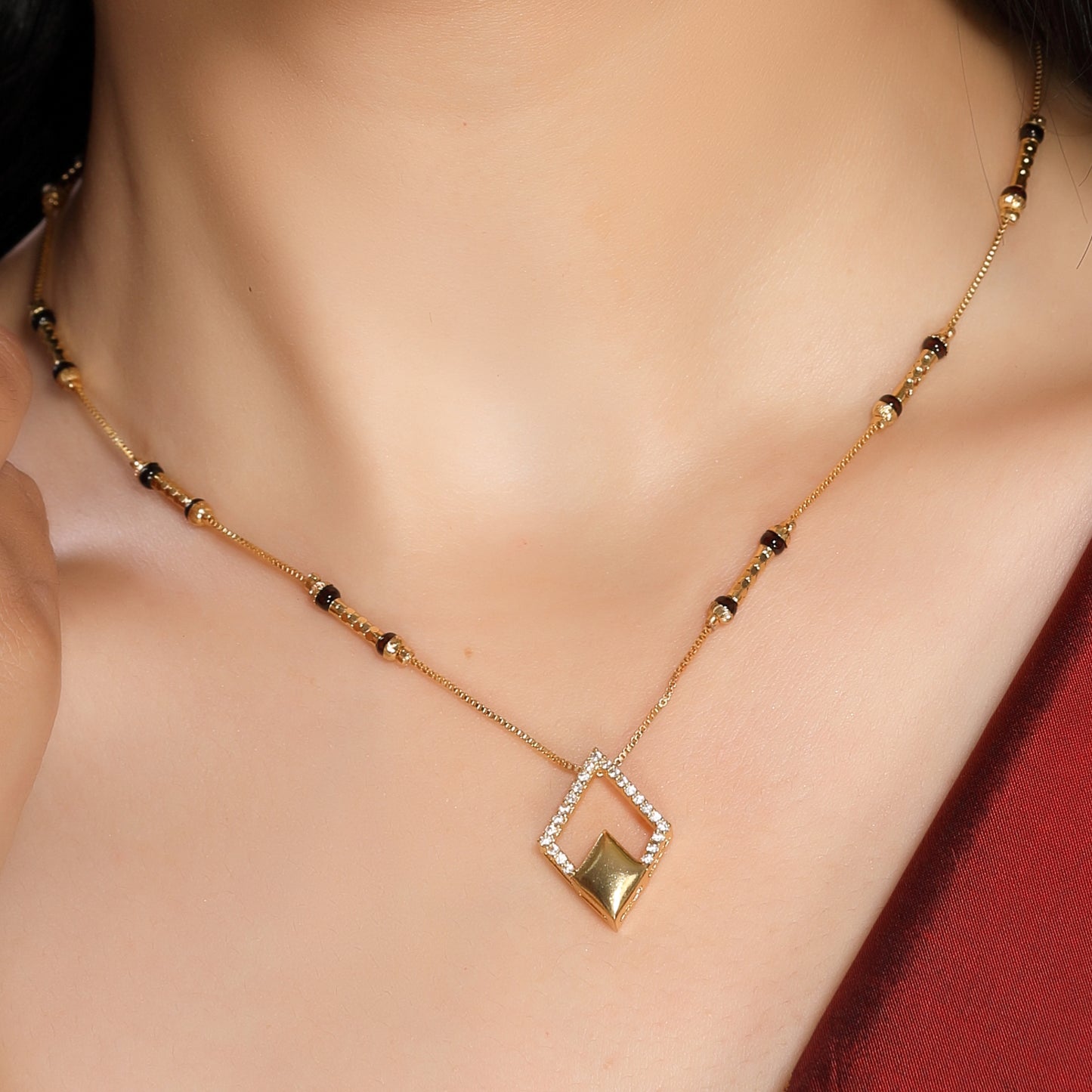 Chic and Trendy Diamond Shape Pendant with Studded American Diamonds Single Layered Mangalsutra