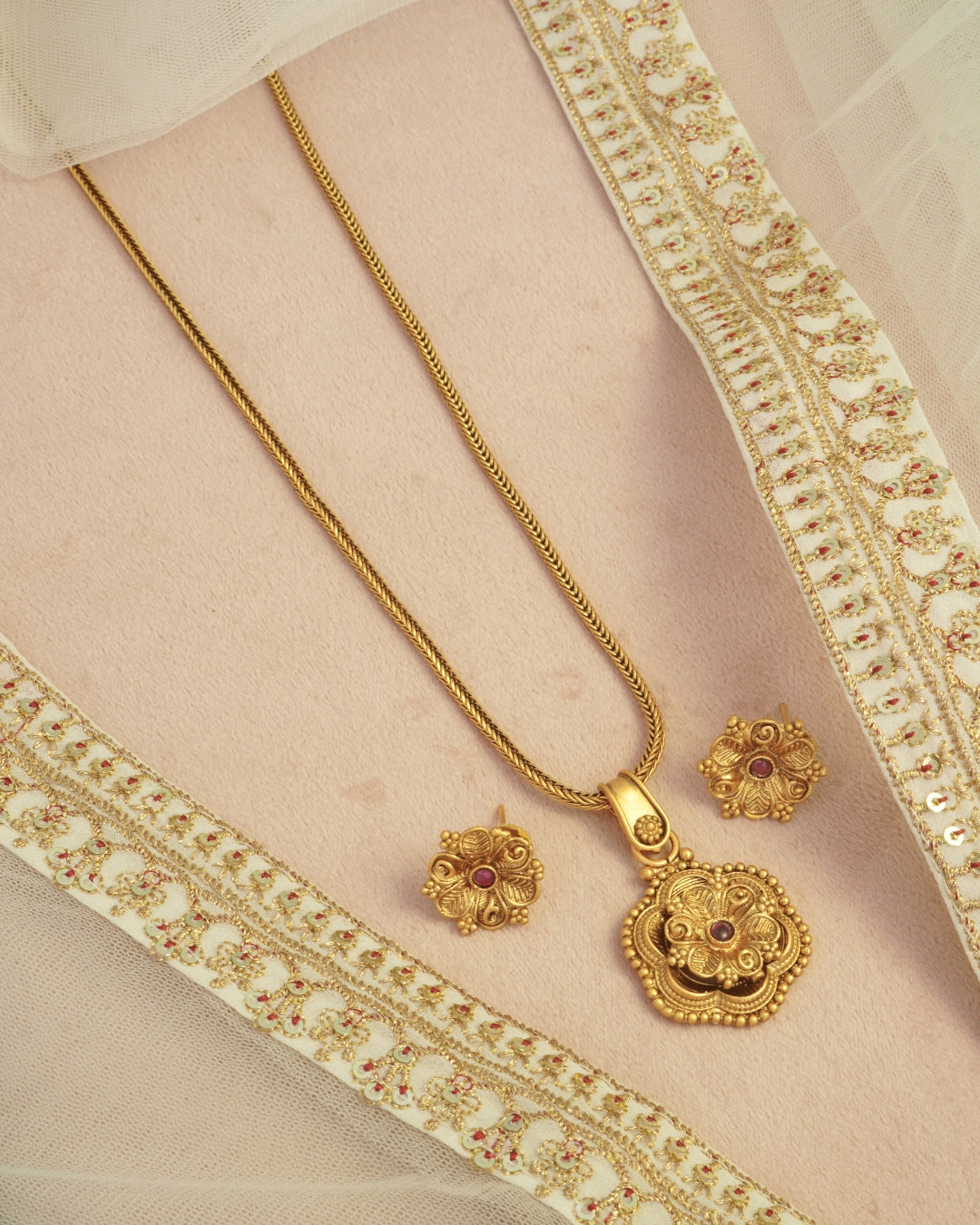 Gold-Plated Antique Stone-Studded Pendant and Earrings