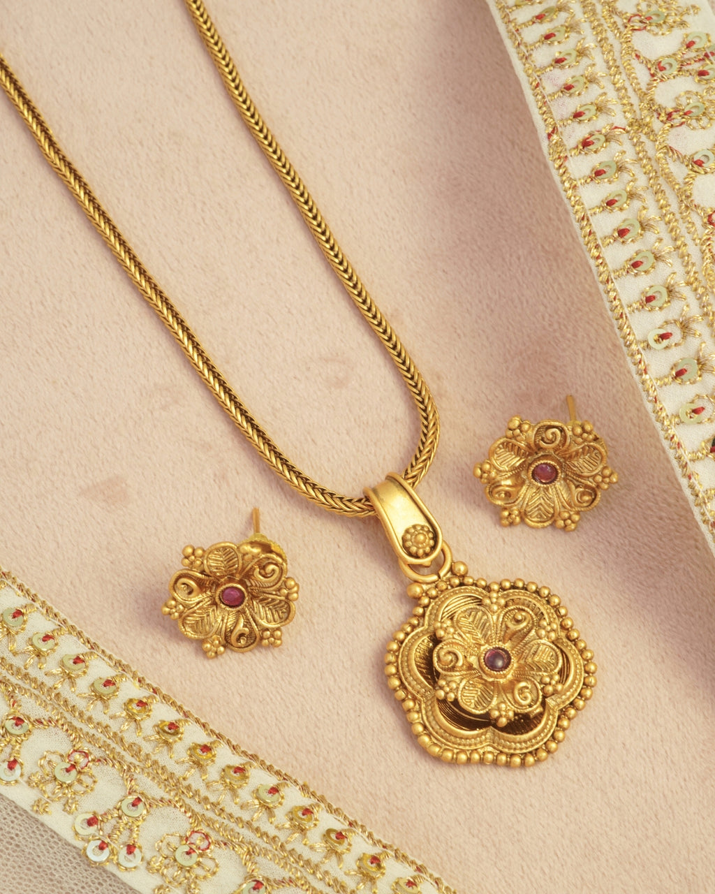 Gold-Plated Antique Stone-Studded Pendant and Earrings