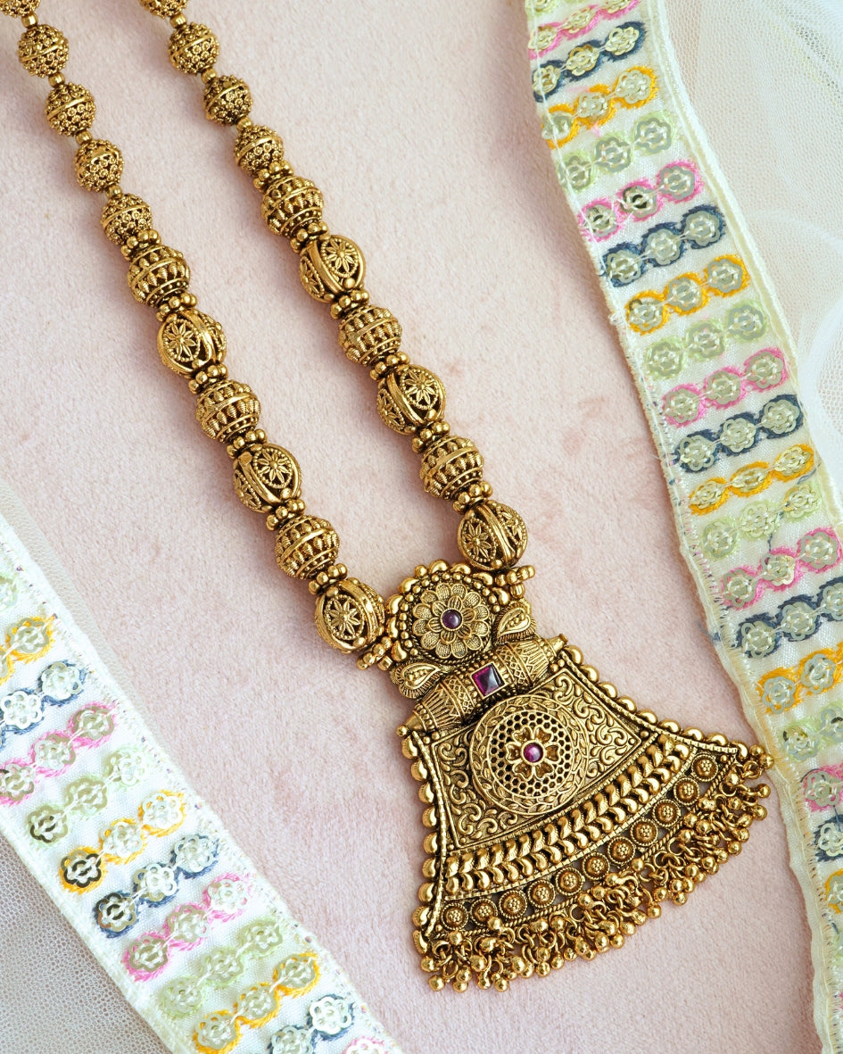 Gold-Plated Long Heavy Rajwadi Necklace & Earrings
