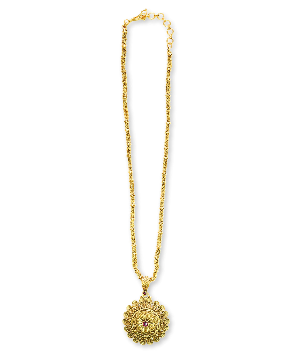 Floral Finish Pendant Necklace Set with Stud Earrings