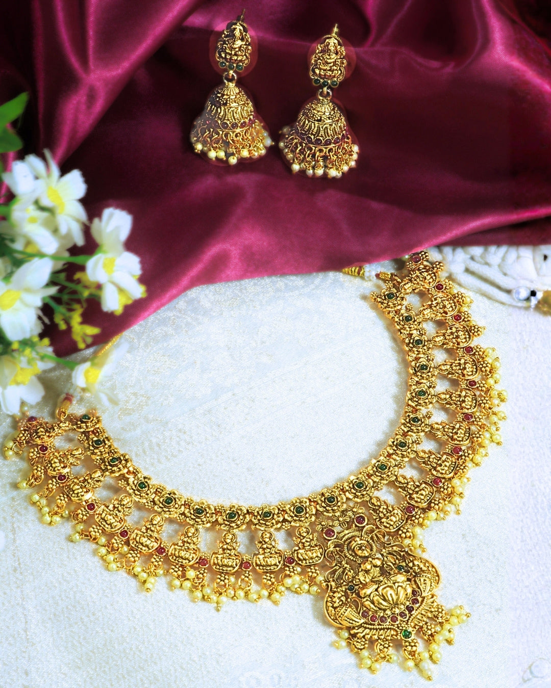 22K Gold-Plated Temple Stone-Studded Broad Choker Set
