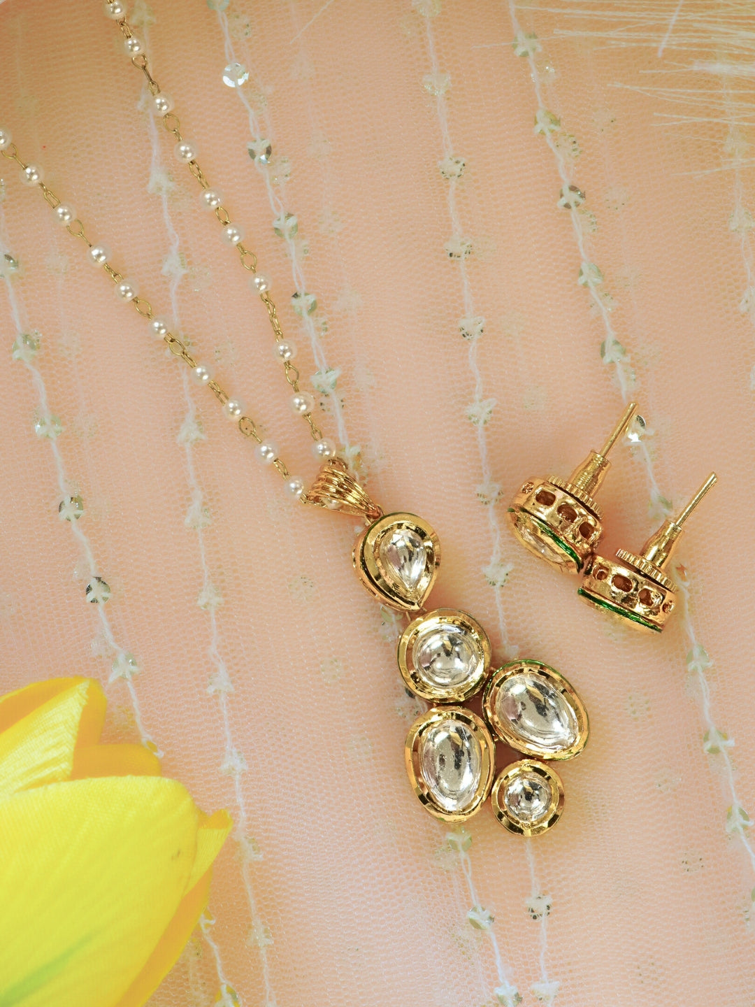 Pearl Beaded Kundan Pendant Necklace Set