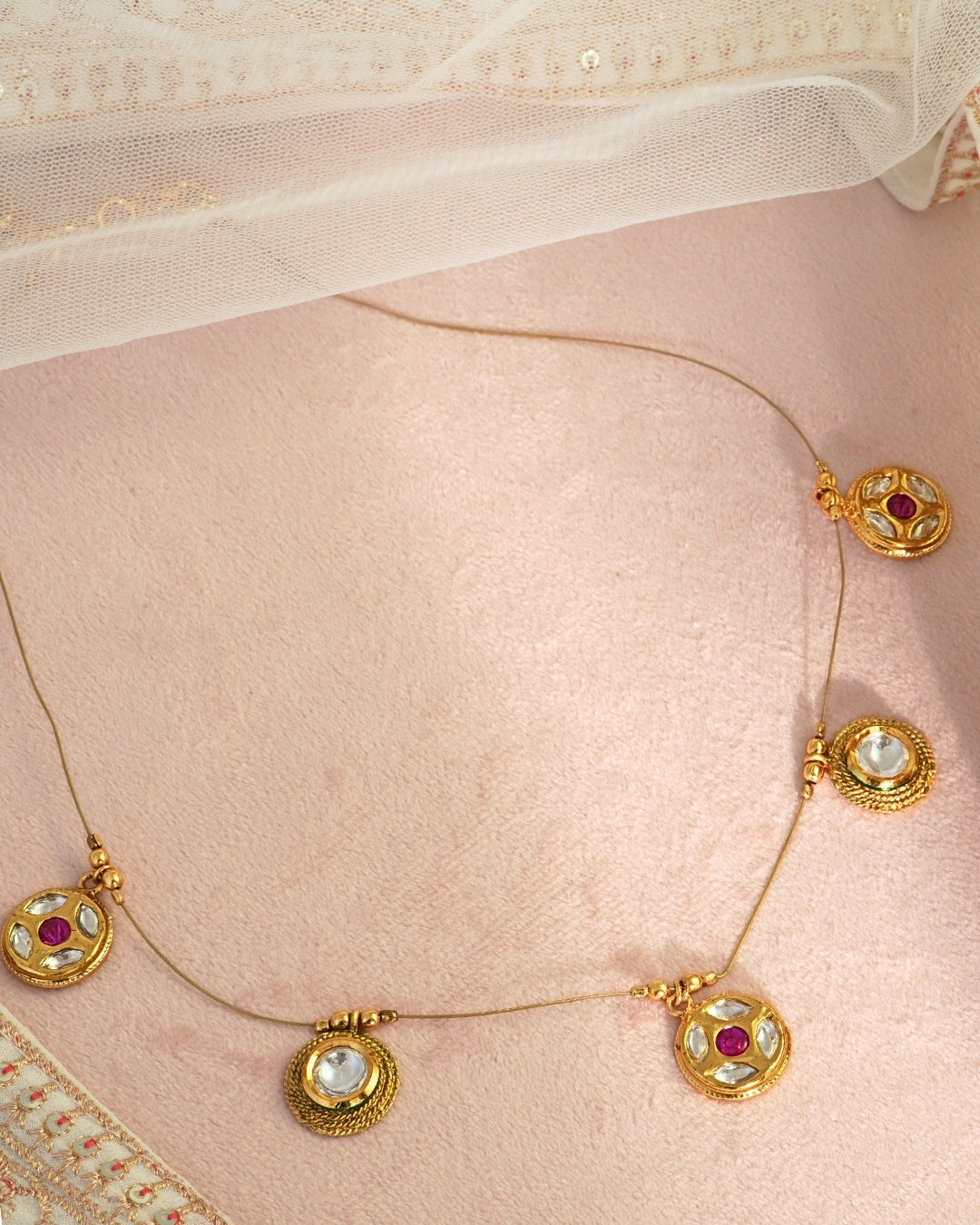 Round Kundan Gold-Plated Invisible Wire Necklace