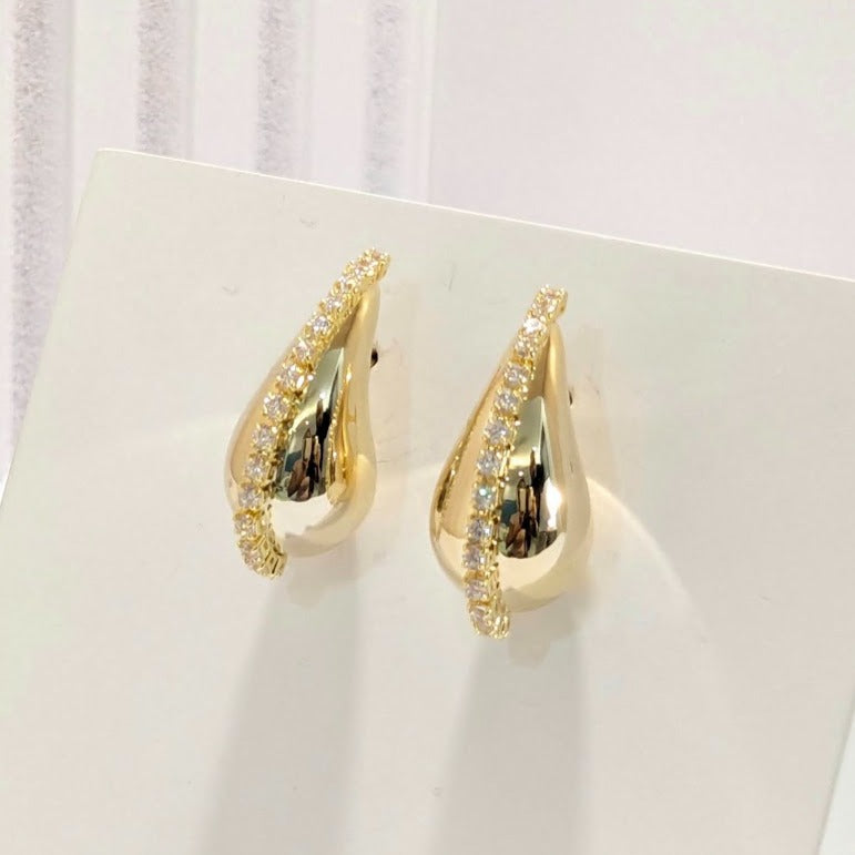 18k Gold Plated Cubic Zirconia 5A Tear Drop Studs Earrings