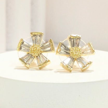 18K Gold Plated Cubic Zirconia Flower Studs Earring