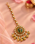 Brass Gold-Plated Emerald Stone & Beaded Round Maang Tikka