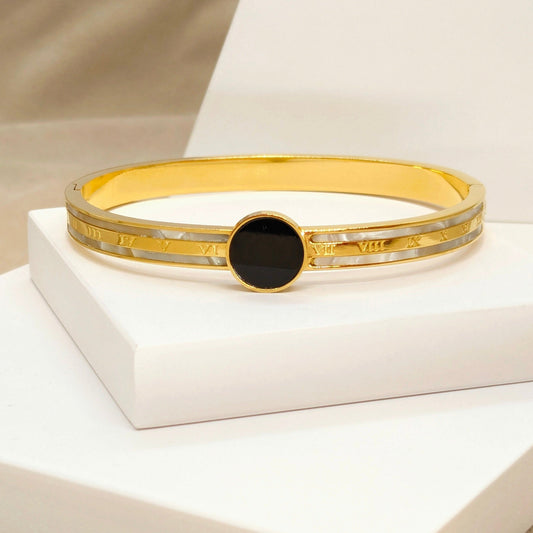 Minimalist Gold Finish Bracelet in Mother of Pearl with Black Centre Piece