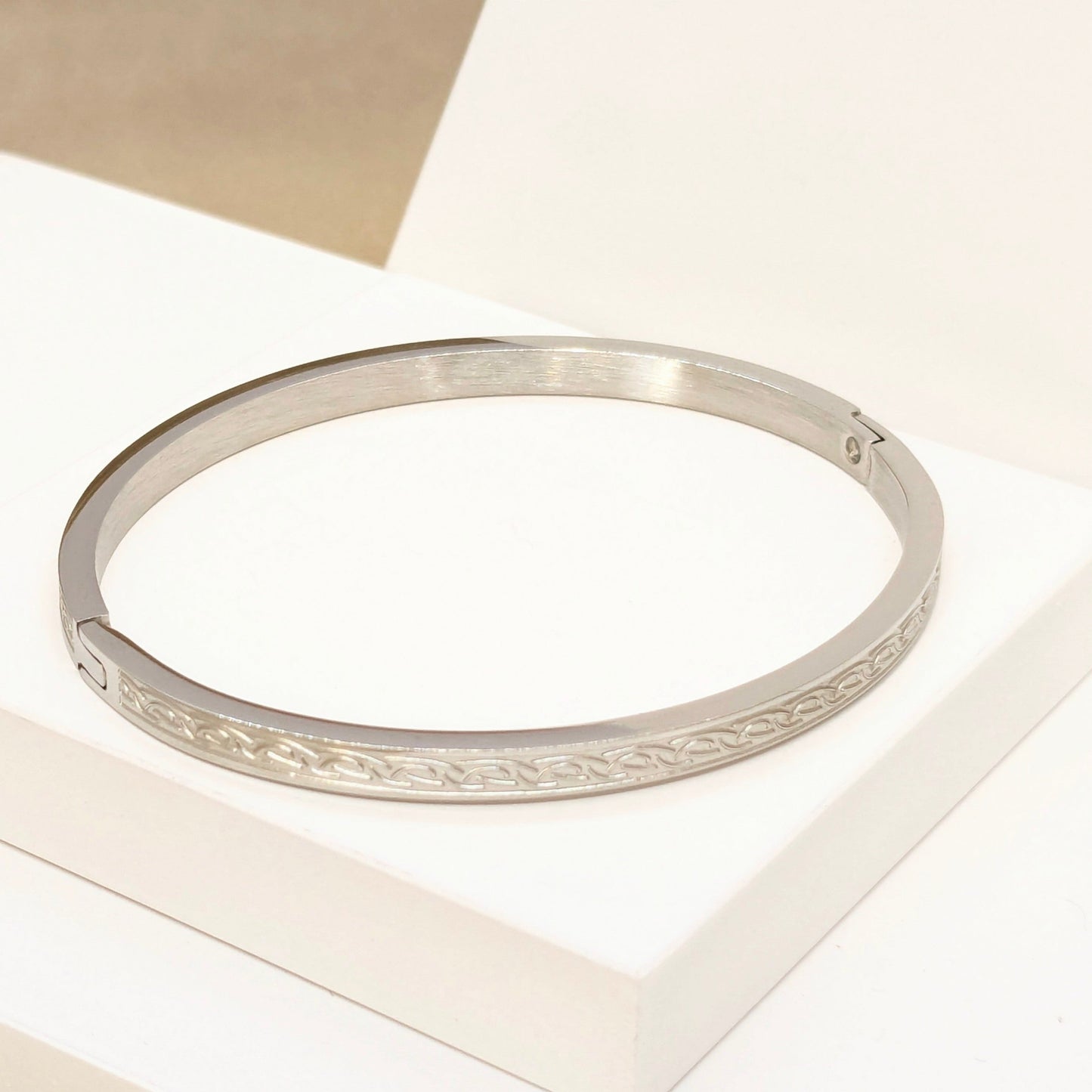 Minimalistic Sleek Rhodium Plated Bracelet