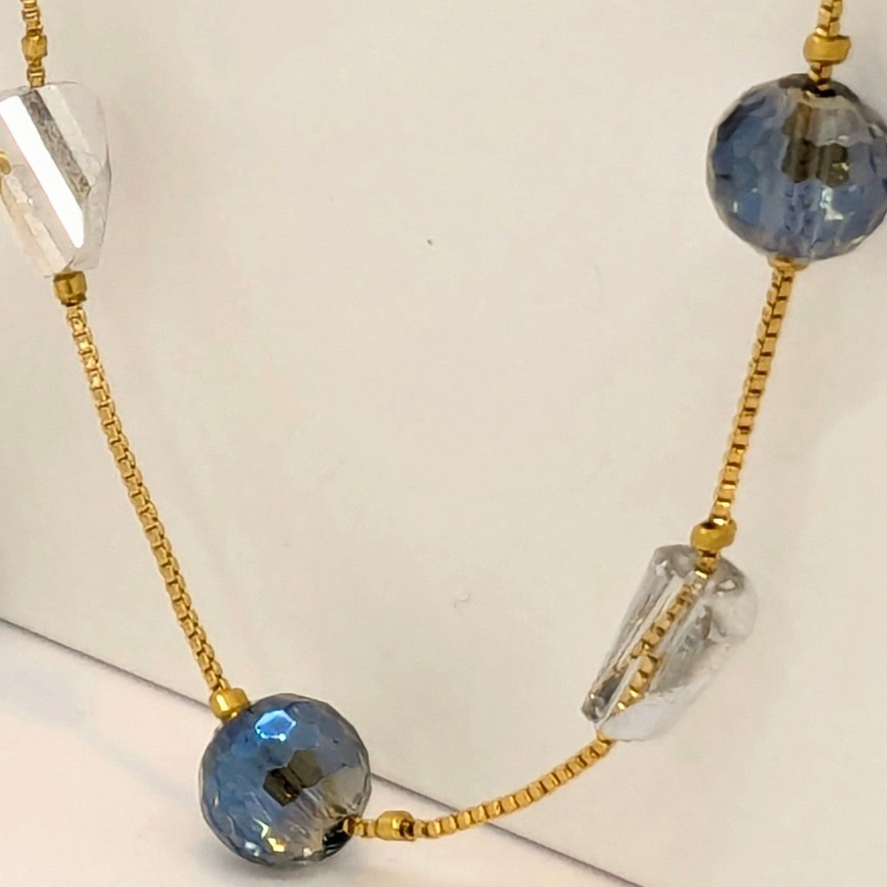 Stunning Blue Crystal Necklace Set