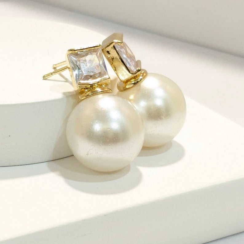 DIVA SERIES - Cubic Zirconia with Big Sized Pearl Studs Earring