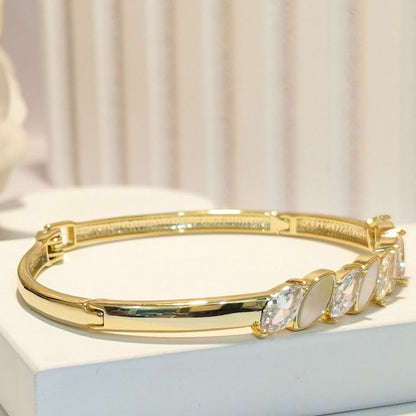 PRIMA DONNA PREMIUM SERIES - Mother of Pearl with Zirconia 5A 18k Gold Plated Brass Bracelet