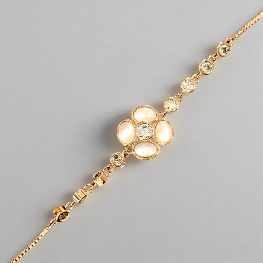 PRIMA DONNA SERIES - Flower Shaped Mother of Pearl with 5A Zirconia Rose Gold Brass Chain Bracelet