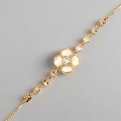 PRIMA DONNA SERIES - Flower Shaped Mother of Pearl with 5A Zirconia Rose Gold Brass Chain Bracelet